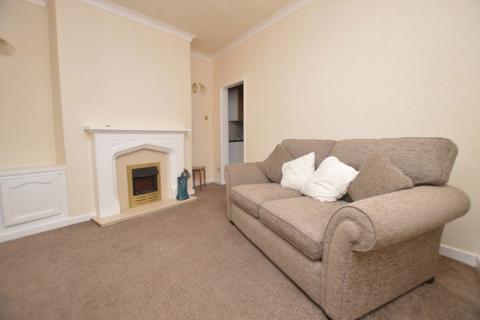 2 bedroom terraced house to rent, Barton Street, Platt Bridge