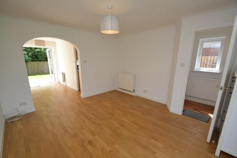 3 bedroom semi-detached house to rent, MacArthur Court, East Kilbride,  G74 4UL