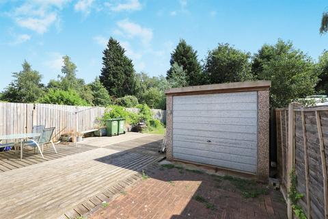 3 bedroom semi-detached house for sale, South Crescent, Featherstone, Wolverhampton