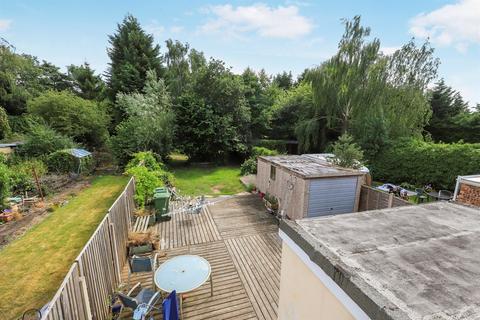 3 bedroom semi-detached house for sale, South Crescent, Featherstone, Wolverhampton