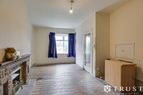 3 bedroom semi-detached house for sale, Bradford Road, Brighouse, HD6