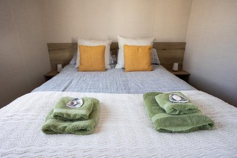 2 bedroom lodge for sale, Abi Trieste , Pevensey Bay, BN24 6DH, South East England