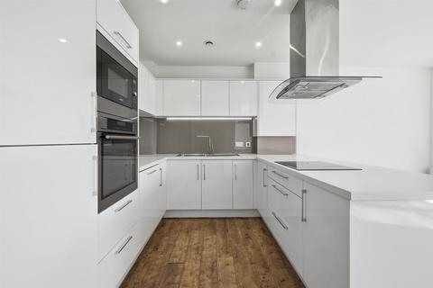 3 bedroom flat for sale, Brunel House, Leytonstone