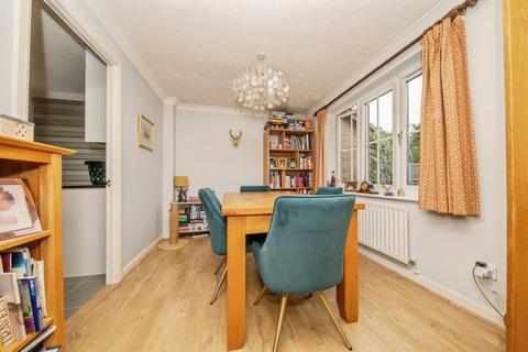 4 bedroom detached house for sale, Spire Chase, Sudbury