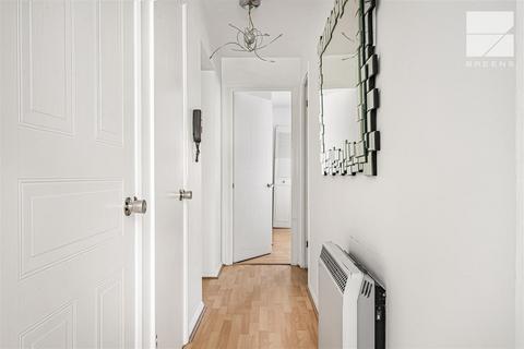 undefined, Thurlow Close, E4