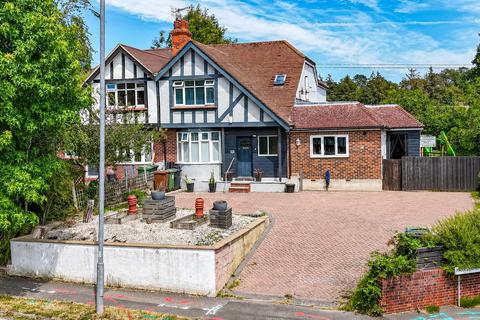 5 bedroom semi-detached house for sale, St. Helens Road, Hastings