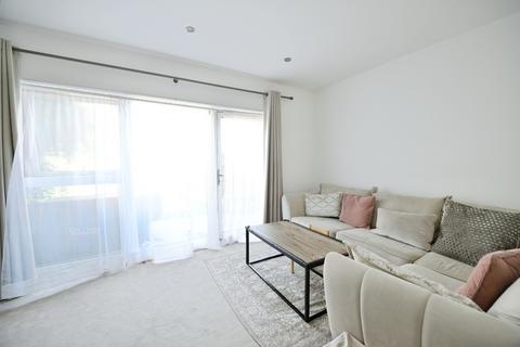 3 bedroom terraced house for sale, Ager Avenue, Dagenham, RM8