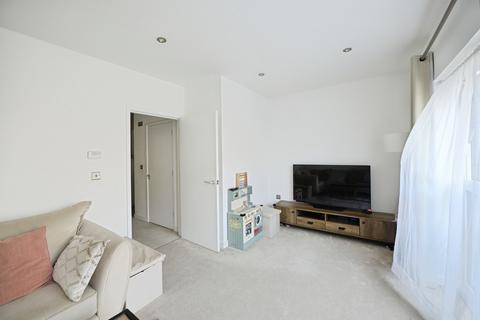 3 bedroom terraced house for sale, Ager Avenue, Dagenham, RM8