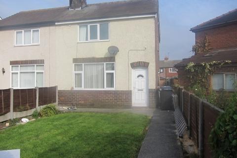 3 bedroom semi-detached house to rent, Lostock Hall preston PR5 5TL