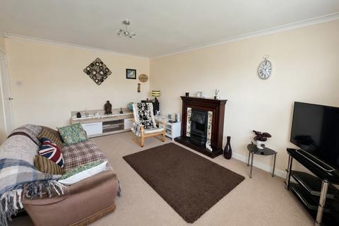2 bedroom detached bungalow for sale, Deanwood Crescent, Allerton, Bradford