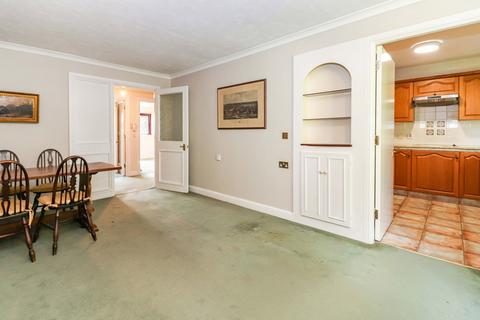 2 bedroom retirement property for sale, Turneys Orchard, Rickmansworth WD3