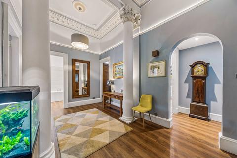 4 bedroom apartment for sale, Winton Drive, Kelvinside, Glasgow