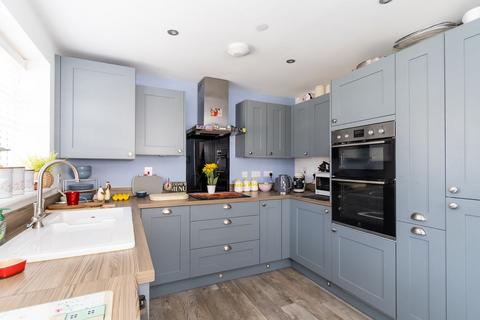 3 bedroom detached house for sale, Flat Holm Walk, Sully