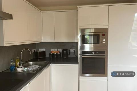 2 bedroom flat to rent, Citadel Road, Plymouth, PL1