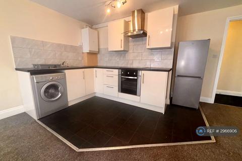 2 bedroom flat to rent, London Road, King's Lynn, PE30
