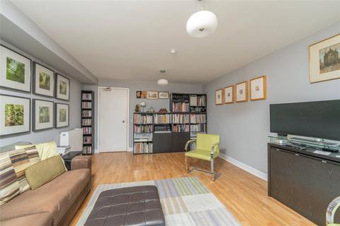 Studio for sale, Bothwell House, Edinburgh EH7