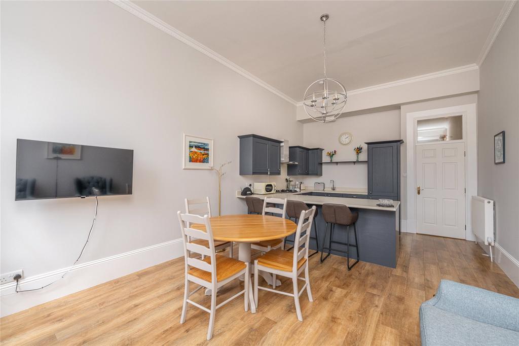 Apartment in Edinburgh, Stockbridge - View 5