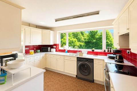 3 bedroom semi-detached house for sale, Darwin Close, Burntwood, WS7 9HP