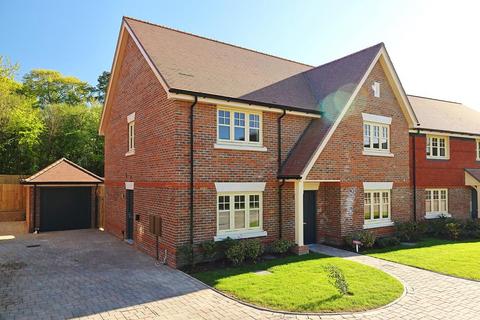 Headley Chase, Headley, Surrey, KT18