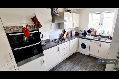 1 bedroom in a house share to rent, Fen St, Milton Keynes, MK10