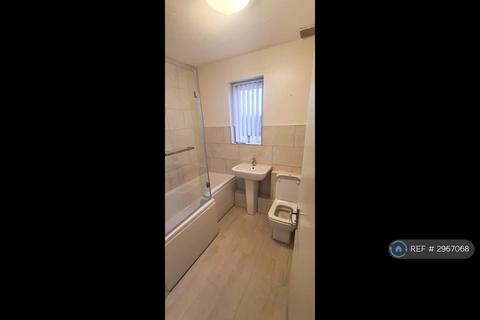 1 bedroom in a house share to rent, Penn Road, Milton Keynes, MK2
