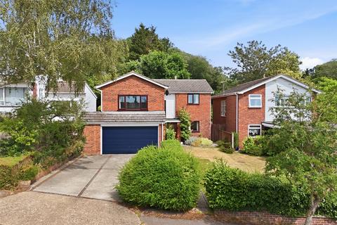 4 bedroom detached house for sale, Kings Road, South Benfleet, SS7