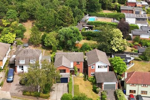 4 bedroom detached house for sale, Kings Road, South Benfleet, SS7