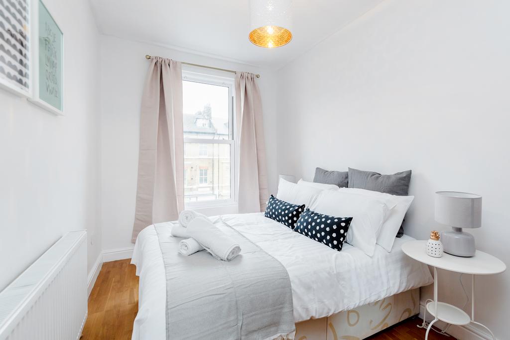 Apartment in London - View 2