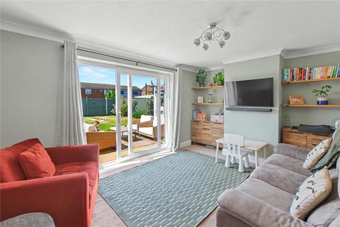3 bedroom terraced house for sale, Queensway, Guiseley, Leeds