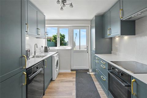 3 bedroom terraced house for sale, Queensway, Guiseley, Leeds