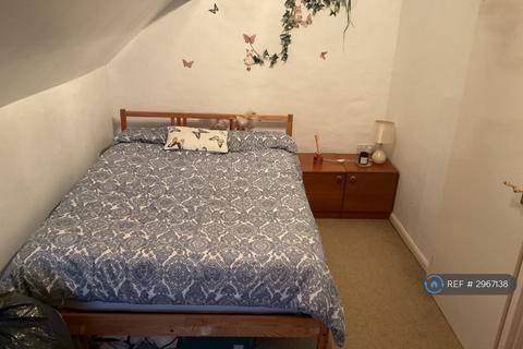2 bedroom flat to rent, Kirkgate Corner, Cockermouth, CA13
