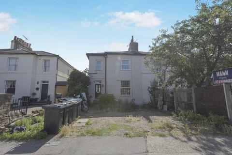 1 bedroom flat for sale, Darnley Road, Gravesend, Kent, DA11