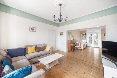 3 bedroom end of terrace house for sale, Birkhall Road, London, SE6