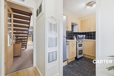2 bedroom terraced house for sale, Florence Close, Grays, RM20