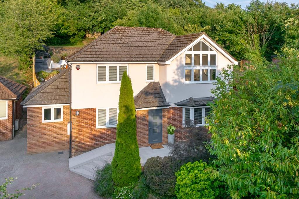 Hemdean Road, Caversham, RG4