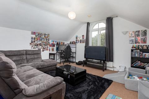 2 bedroom flat for sale, Westbourne Road, Scarborough YO11