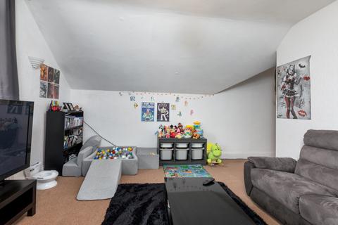 2 bedroom flat for sale, Westbourne Road, Scarborough YO11