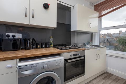 2 bedroom flat for sale, Westbourne Road, Scarborough YO11
