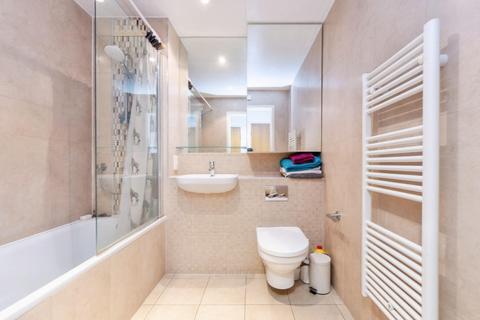 2 bedroom flat for sale, Empire Way, Wembley