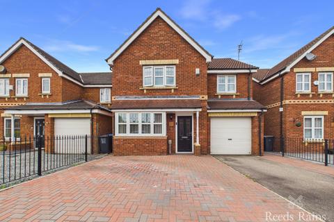 4 bedroom detached house for sale, Leadhills Way, Hull HU7
