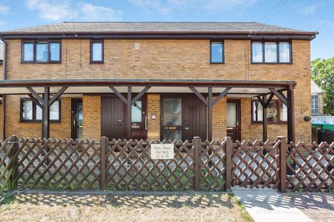 1 bedroom property for sale, Pilots Place, Gravesend, Kent, From, DA12