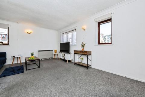 1 bedroom property for sale, Pilots Place, Gravesend, Kent, From, DA12