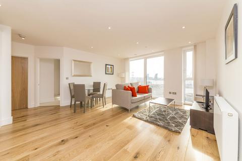 2 bedroom flat to rent, Sovereign Tower, Canning Town E16