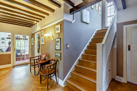 5 bedroom detached house for sale, Echo Barn Lane, Wrecclesham, Farnham, Surrey