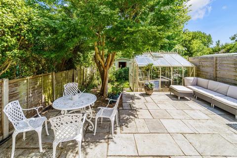 4 bedroom semi-detached house for sale, Oakland Way, Ewell