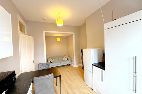 1 bedroom flat for sale, Thornwood Avenue, Thornwood, G11