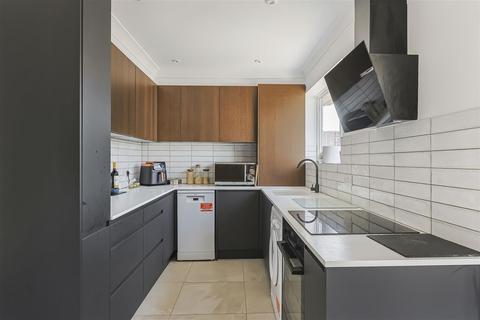 2 bedroom detached bungalow for sale, Annet Close, Poole