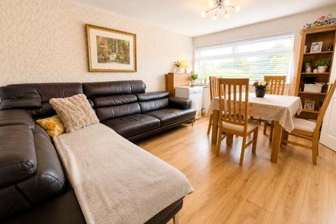 3 bedroom terraced house for sale, Helmsdale Close, Reading, Berkshire