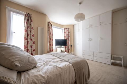 3 bedroom house for sale, Romford Road, Forest Gate, London, E7