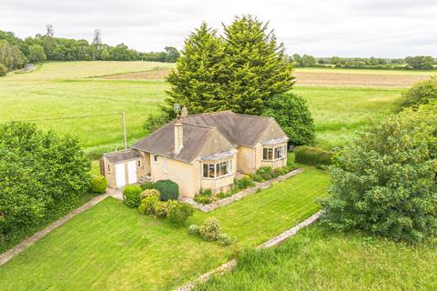 2 bedroom property with land for sale, Easton Grey